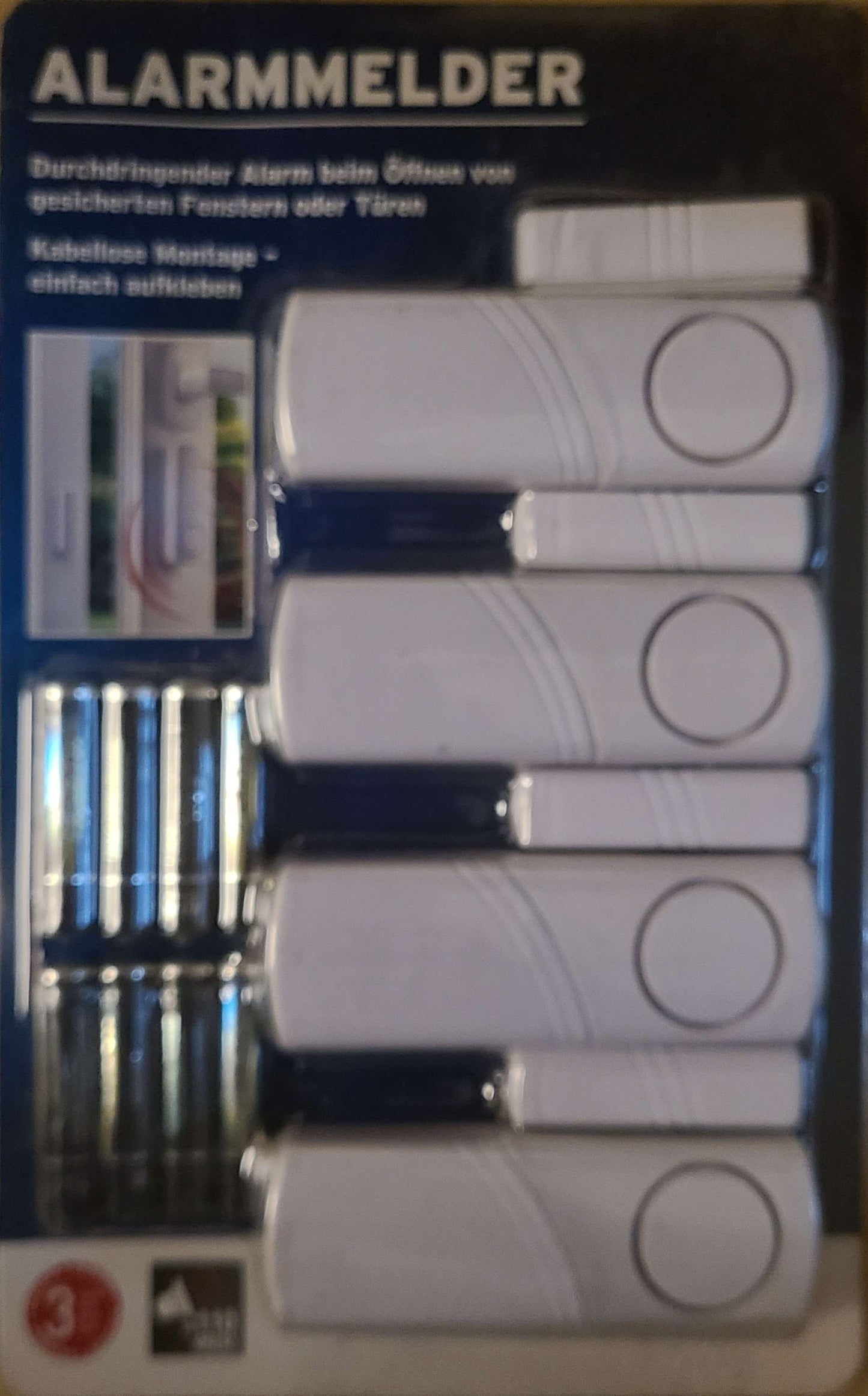 Alarm detector for doors and windows