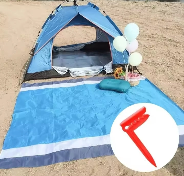 Crane - Beach Towel 4-Pieces Clips Set  to Secure Towels or Blankets into the Sand